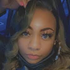 Shyneatta Dunn's Instagram, Twitter & Facebook