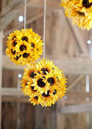 Our rolling hills and beautiful views are the perfect location for your wedding day. Inexpensive Wedding Venues In Pa Ballgownweddingdresses Key 8720767369 Weddingtablede Sunflower Themed Wedding Hanging Wedding Decorations Sunflower Wedding