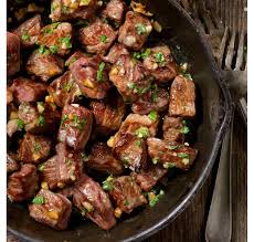 Puneti la fiert carnea de vitel. Cubulete Din Gat De Manzat Magazinul Hoinar