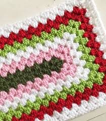 Crocheted Granny Square Christmas Table Runner By Sewsugarbeans Crochet Table Runner Pattern Crochet Placemat Patterns Granny Square Crochet