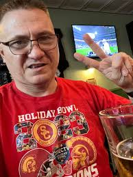 USC beats Michigan State, ends losing streak