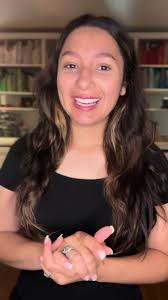 Alyssa Roberts (@aly_oopsydaisy)