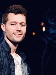 Kendra Plant's Instagram, Twitter & Facebook