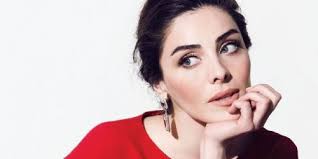 Oyuncu nur fettahoğlu ile iş insanı levent veziroğlu evliliklerini ikinci kez bitirdi. Who Is Nur Fettahoglu Dating Nur Fettahoglu Boyfriend Husband