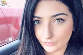 Leah Levesque's Instagram, Twitter & Facebook