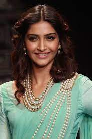 30 Best Retro Hairstyles Indian Party Hairstyles Retro Hairstyles Indian Hairstyles