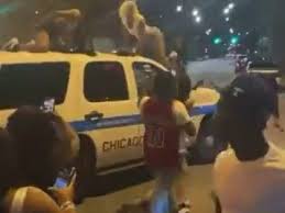 The civilian office of police accountability on wednesday released dramatic video from the morning a gunman shot two chicago police officers in the lawndale neighborhood. Chicago Police Department Articles Breitbart