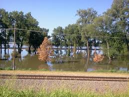 Historic american engineering record, creator. Flooding At English Landing Park Parkville Mo 8 7 11 Mapio Net