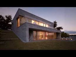 Her findes huse vi har bygget i odense, fredericia, egtved, taulov, svendborg og brabrand. Arkitekttegnet Hus Til En Skranende Byggegrund Nordic Home Youtube