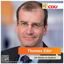 Thomas Eder ist 48 Jahre alt und Vater von zwei erwachsenen Söhnen. Er ist  Polizeibeamter und engagiert sich seit 2004 als sachkundiger Bürger und  seit 2009 als Mitglied des Rates der Stadt
