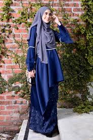 Baju melayu slim fit exclusive 2019 kain fabric pearl skin sejuk lembut senang digosok Baju Kurung Cecile Brocade Navy Blue Muslimahclothing Com