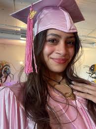 VIVI Y CRECI EN EL EDIF.4 APT. 68, MI HIJA MAYOR Y MI SEGUNDO HIJO NACIERON  EN CANALES. LLEGUE A CANALES DEL FUEGO DE LA PARADA 24 LA COLECTORA EL  FANGUITO....AMO A