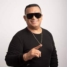 Erick Escobar - El Canario - YouTube