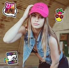 A website that collects and analyzes music data from around the world. Emma Muscat Emmamuscat Fp Twitter