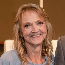 Janet Burgett's Instagram, Twitter & Facebook