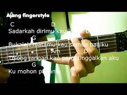 C d sadarkah dirimu kau langit bumiku g em bukalah matamu kau semua bagiku am d tolong jangan kau pergi tinggalkan aku g ku mohon padamu. Chord Lagu Langit Bumi