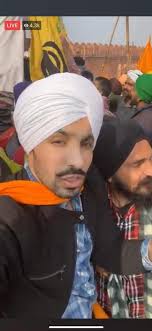 BJP's Deep Sidhu & his followers were the ones who tried to siege Red Fort  & hoisted Nishan Sahib flag. Source: 👇  https://www.tribuneindia.com/news/nation/we-only-hoisted-the-nishan-sahib-flag-on-red-fort-while-exercising-our-democratic-right-to  ...