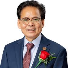 Chancellor Jacquie Moloney's Message: On Sept. 11, 2001, nearly 3,000 men,  women and children lost their lives to terrorist attacks. Today, I ask all  members of the university community to pause at