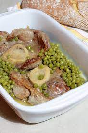 Eccovi una ricetta ottima con l'ossobuco di vitello nella presentazione, ma davvero consigliata anche per la carne di tacchino. Ossobuco Ai Piselli In Pentola A Pressione Quella Lucina Nella Cucina