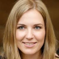 Leona Stephens's Instagram, Twitter & Facebook