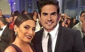 Para este último, el actor daniel arenas, esto demuestra la gran cantidad de mitos que han ido quedando atrás en la televisión abierta. Pin Em Novelas Mexicanas