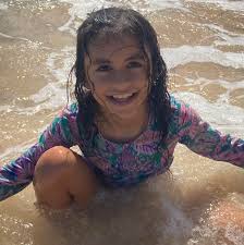 Person returns lost phone to grateful owner downtown