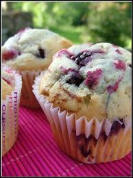 Muffins Ultra Moelleux Au Mascarpone Fruits Rouges Gateaux Et Desserts Recette Dessert Recettes Sucrees
