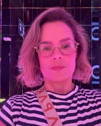 Exposición inmersiva de Van Gogh en Madrid 🖌️👩🏽‍🎨, Obras de este pintor  que cobran vida para que te sientas dentro de ellas. Una buena fusión de la  IA para hacer arte experiencial., Es así como la ...