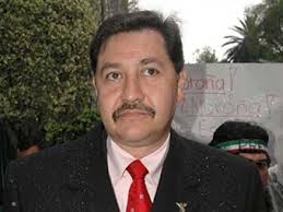 Fundador y antiguo miembro del partido de la revolución democrática, el cual abandonó para unirse al partido del trabajo. Amenaza Norona Con Ingresar Este Miercoles A Palacio Nacional Actualidad W Radio Mexico