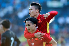 Vn đã vô địch aff cup 2018 và đã vô địch u22 seagame 30, tuyệt vời việt nam ơi ! Quang Háº£i Cong PhÆ°á»£ng Ä'Æ°á»£c Dá»± Bao Tranh Giáº£i Cáº§u Thá»§ Hay Nháº¥t Aff Cup Vnexpress Thá»ƒ Thao