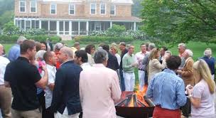 The Barefoot Contessa Shares Her Backyard For History S Sake Hamptons Style Top Stories Barefoot Contessa The Hamptons Backyard