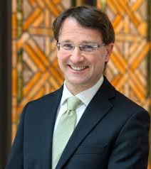 Integral Human Development in Practice: A Roundtable Discussion with David  Hollenbach, SJ (VIRTUAL)