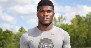 Florida State Picked Up A Commitment From Five Star Running Back Cam Akers On Tuesday Night Florida State Football Five Star Florida State