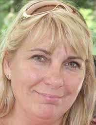 Obituary information for Mona Perry