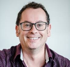 Dan Bloomfield's Instagram, Twitter & Facebook