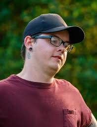 Gabriel Bates's Instagram, Twitter & Facebook