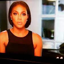 Love How She Looks Here Love Dark Hair On Tamar Celebrity Short Hair Tamar Braxton Dark Hair