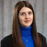 Caroline Kuffer's Instagram, Twitter & Facebook