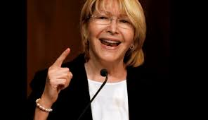 Former Venezuelan Attorney General Flees to Colombia, Offered Asylum