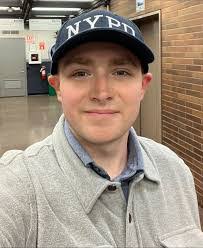 Seth Hooper's Instagram, Twitter & Facebook