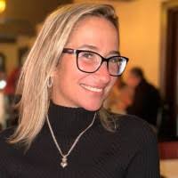 60+ "Laroche" profiles