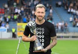 Fifa 21 ratings for sk sturm graz in career mode. Peter Zulj Der Aufsteiger Bei Sk Sturm Graz Sky Sport Austria