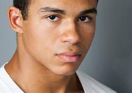 Heroes Reborn Noah Gray Cabey Returns As Micah Heroes Reborn Face Claims Handsome Actors