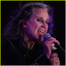 Jamie Campbell Bower: New Burberry S/S 2014 Campaign Pic!