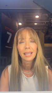 Unos toquecitos en los ojitos👀 ¡muy...