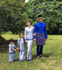 Download lagu ahmad nabil mp3 gratis dalam format mp3 dan mp4. Isteri Hamil Lagi Nabil Ahmad Harap Dapat Anak Lelaki Mahu Sekurang Kurangnya 8 Cahaya Mata Mingguan Wanita