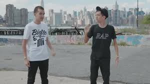 Dommage, bienvenue chez moi, plus tard, je suis, sur la lune, pour un pote, demain. Le Trac Bigflo Oli Cd Maxi Single Achat Prix Fnac