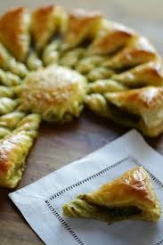 On le distingue de l'allergie solaire ou lucite, et de la photosensibilisation. Tarte Au Soleil With Pesto Entertaining With Beth