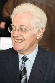 Né dans une famille protestante de gauche. File Lionel Jospin 4553758629 Jpg Wikimedia Commons
