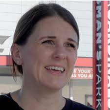 A food bank and a football team tackle hunger in the Valley